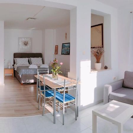 Marko Apartment Rovigno Esterno foto