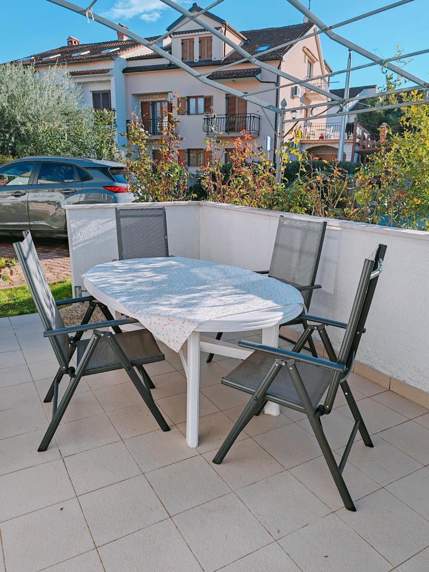 Marko Apartment Rovigno Esterno foto